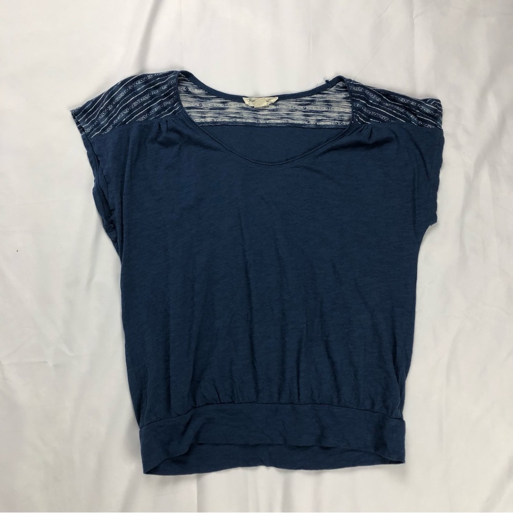 **5 ITEMS FOR $5** Forever 21 Blouse